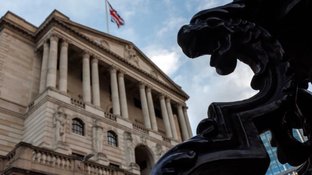 Bank of England Holds Interest Rates Amid Inflation Rise