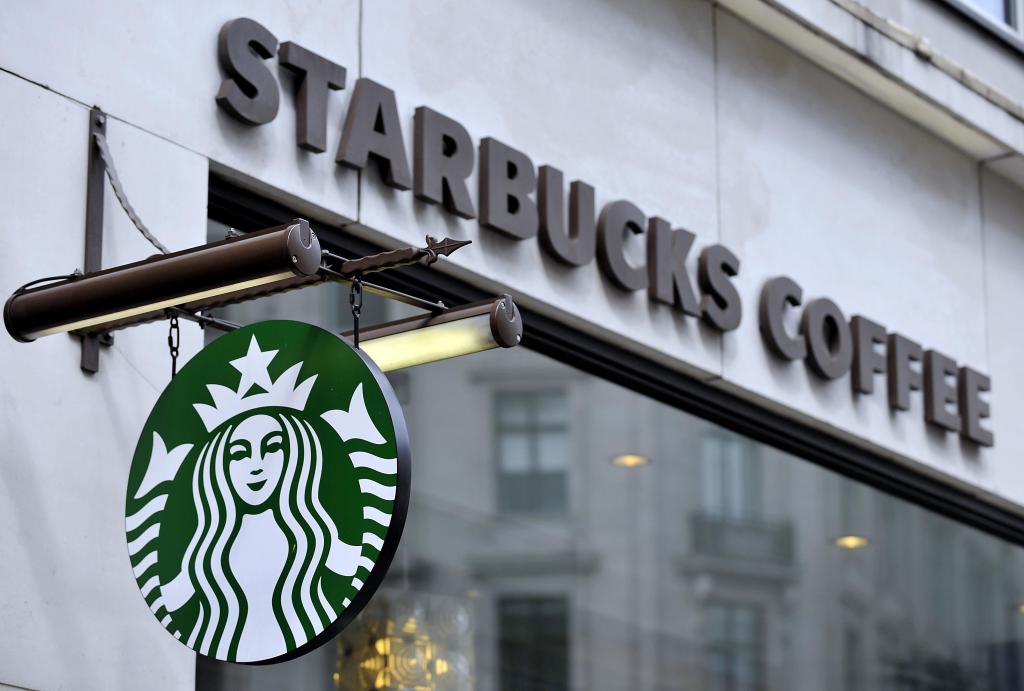 Starbucks Eliminates Non-Dairy Milk Charges for Customers