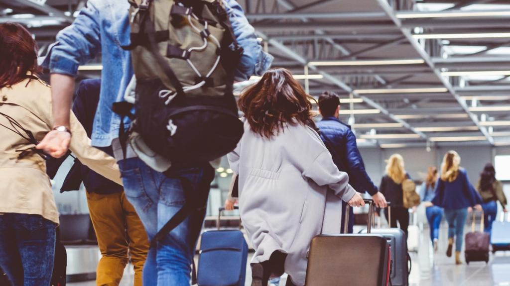 American Airlines Unveils Tech to Stop Boarding Line Cutting