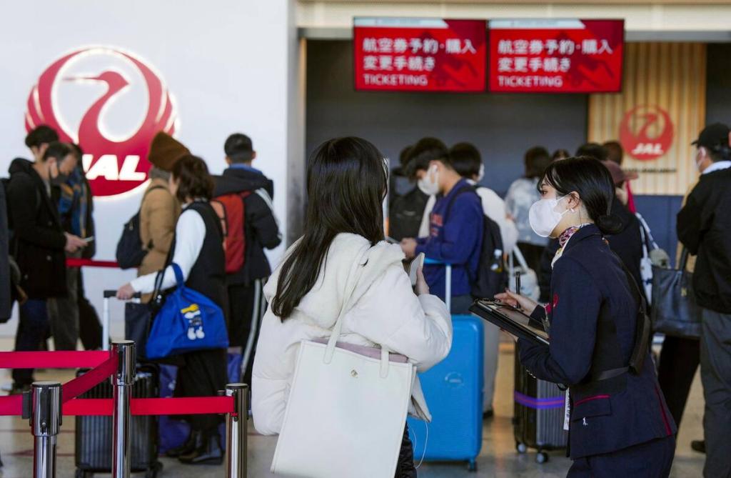 Japan Airlines staff working during cyberattack recovery