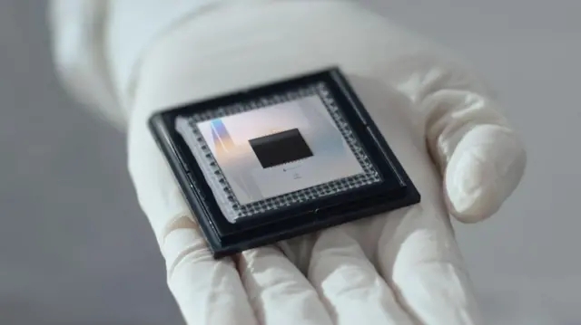 Google Willow Quantum Chip Overview