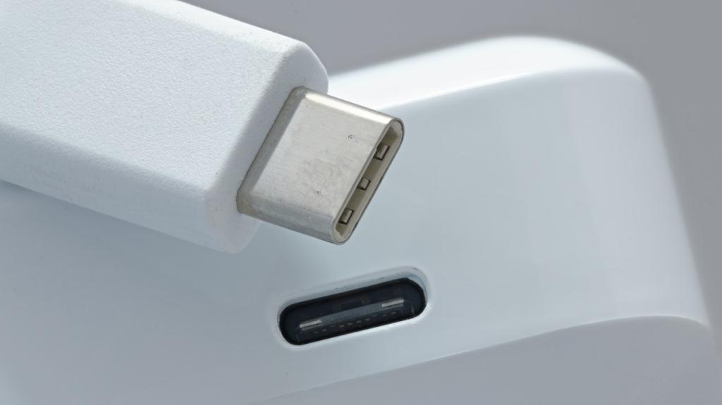 EU Mandates USB-C Charging to Simplify Tech and Cut Waste